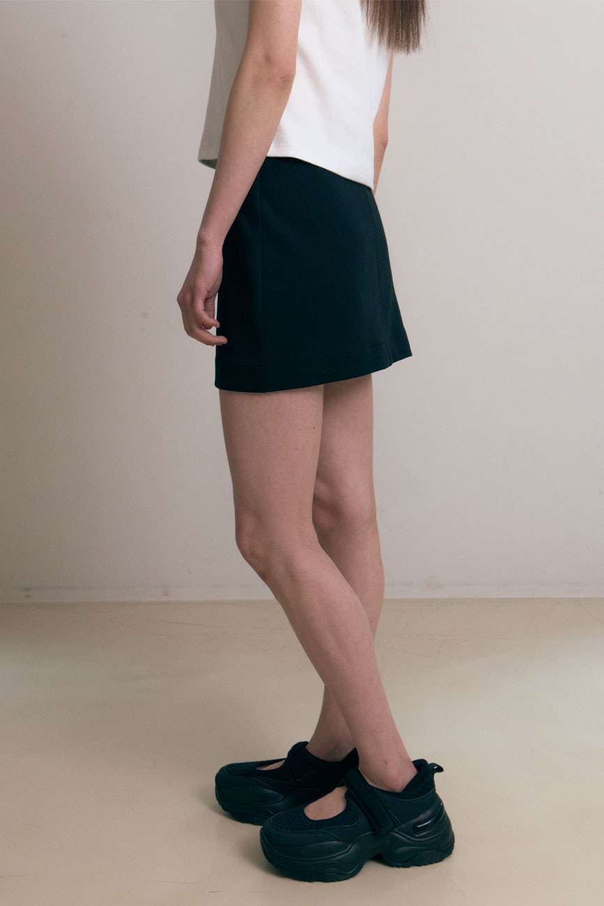 [5/24 예약배송] Slim Mini Skirt (Black)